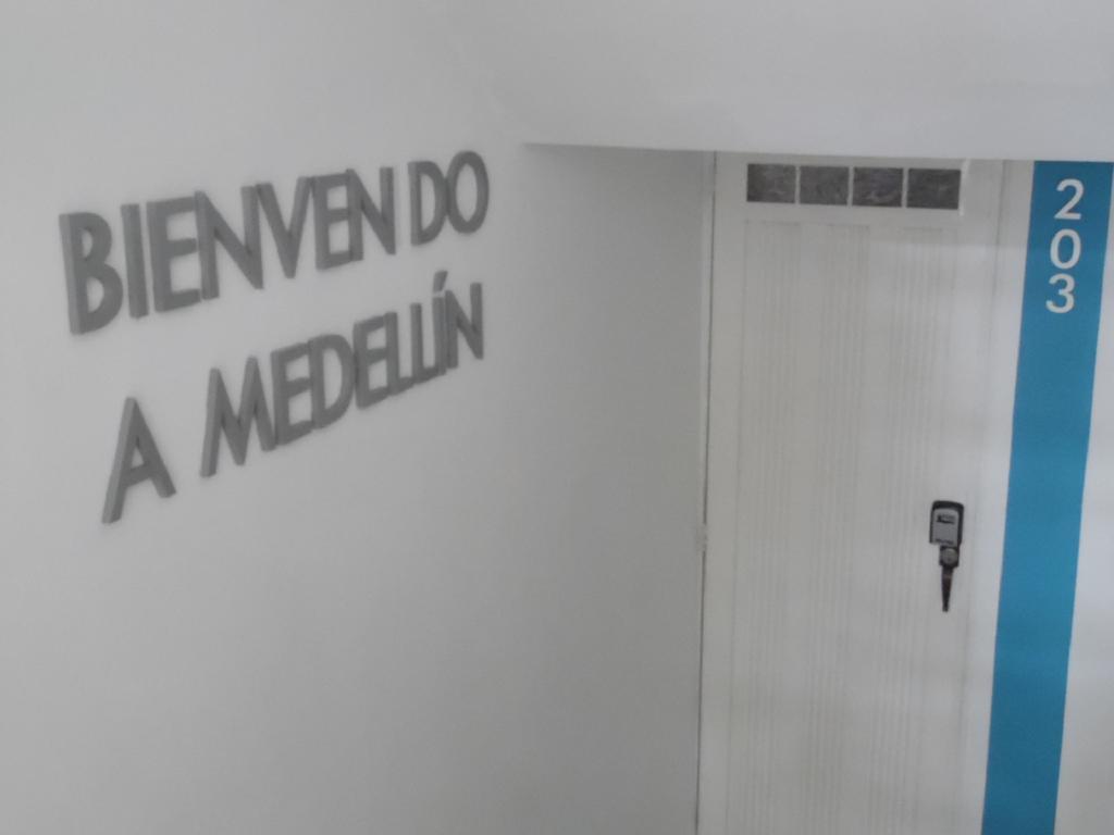 Amoblados Medellin Laureles Apartman Kültér fotó